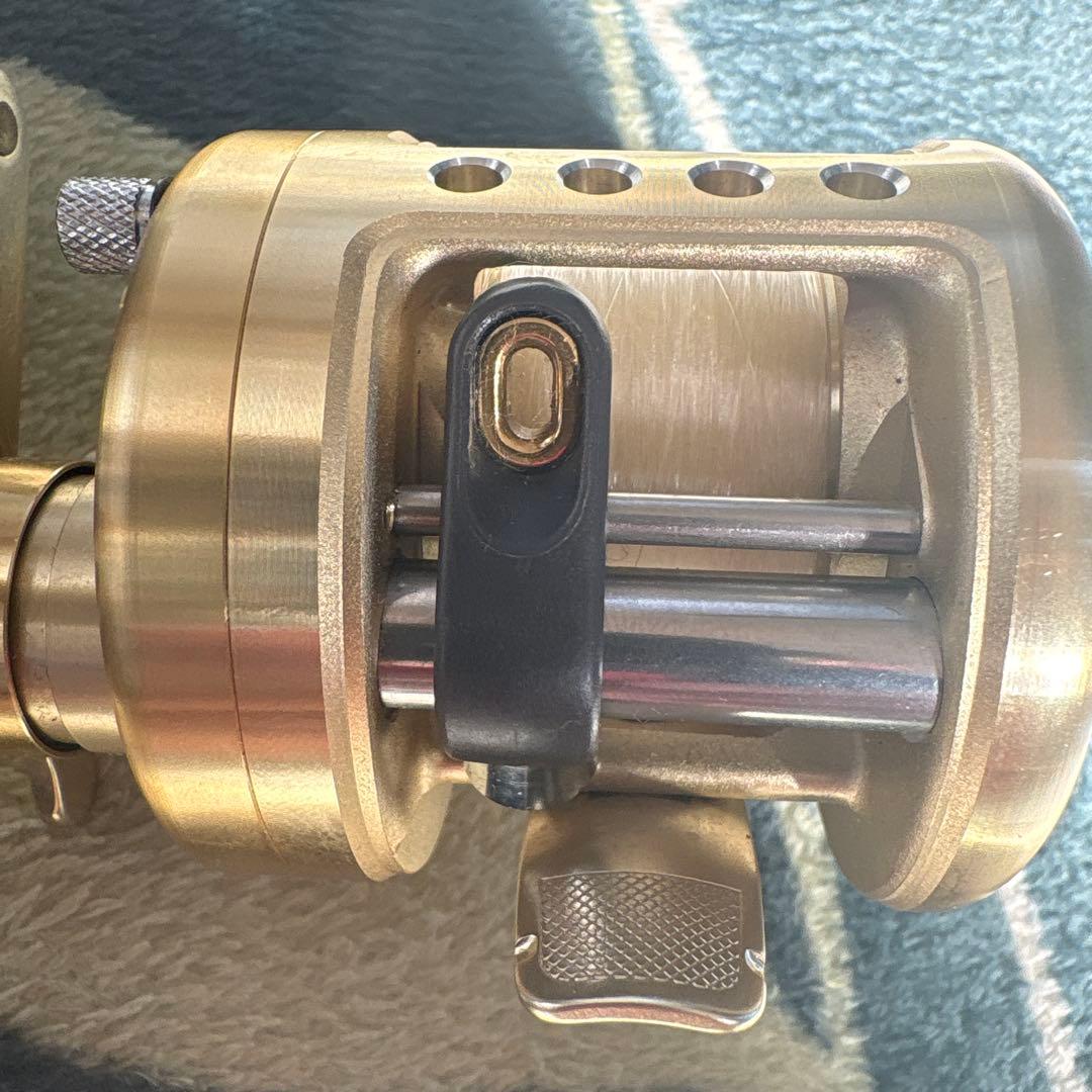 momocari @他サイトにも出品 CALCUTTA 50XT