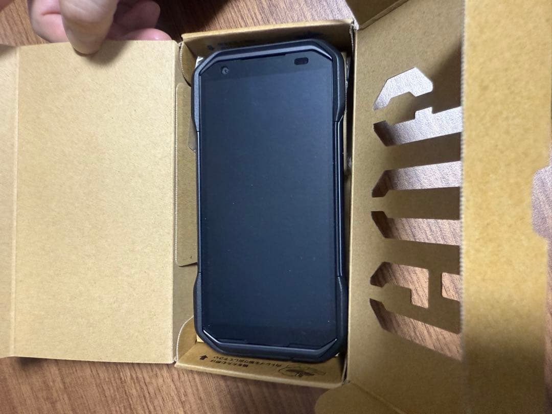 匿*名様 極美品 au KYG03 KYOCERA TORQUE G06 トルク