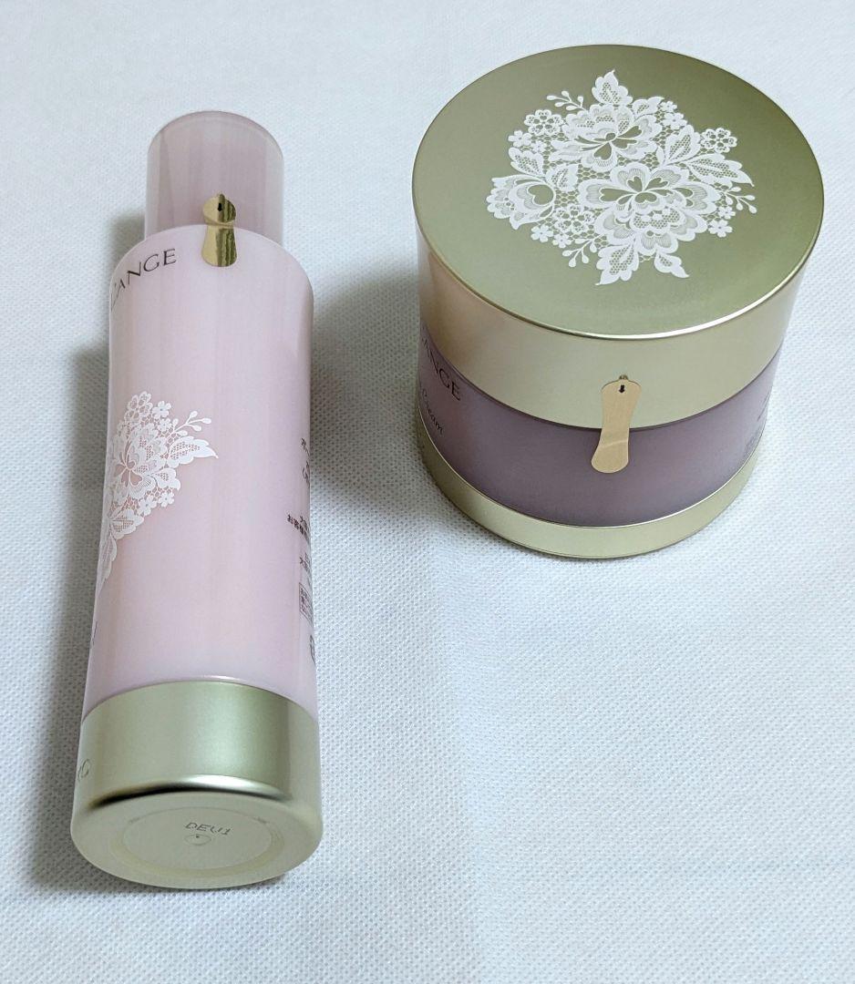 Kira　ポー・ド・ランジェ ボディマッサージクリーム ＆ボディジェル