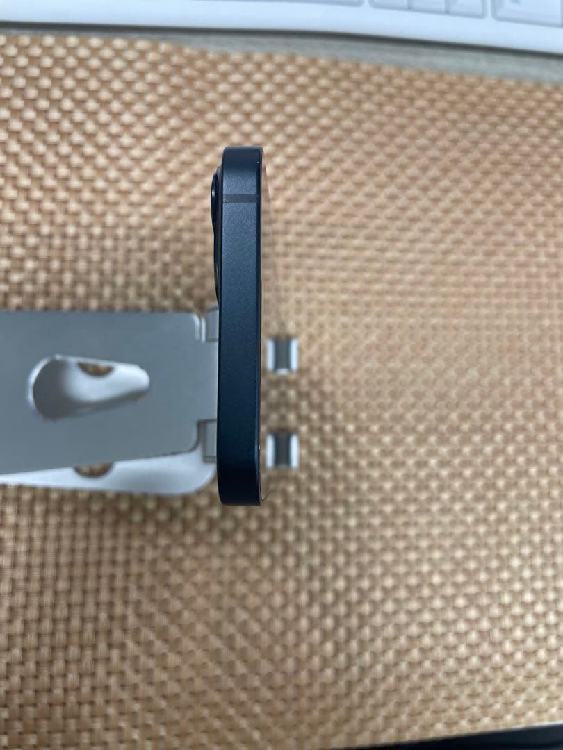 iPhone 13 128 GB ミッドナイトSIMフリー【8273】