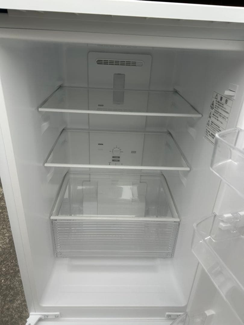 シャープ　SJ-D18J シャープ 179L 冷蔵庫