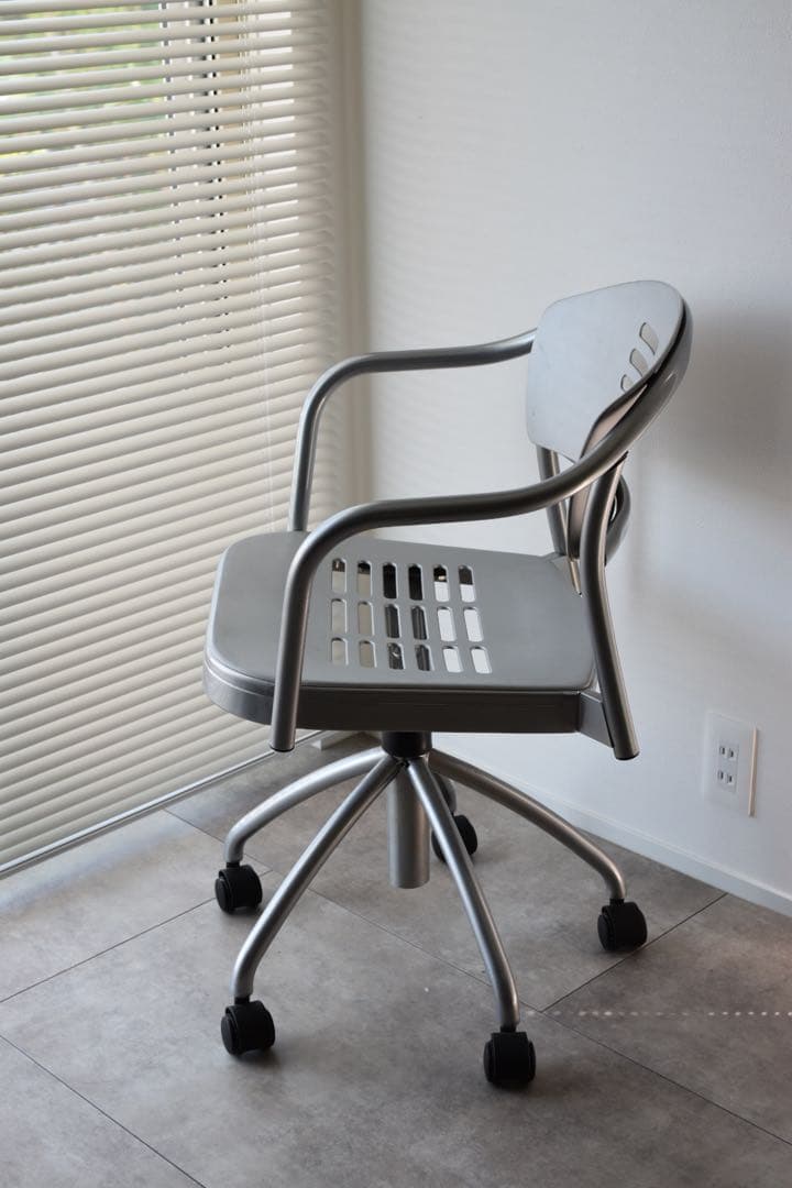 カルテル Kartell マウナケア Mauna-Kea 2860 デスクチェア