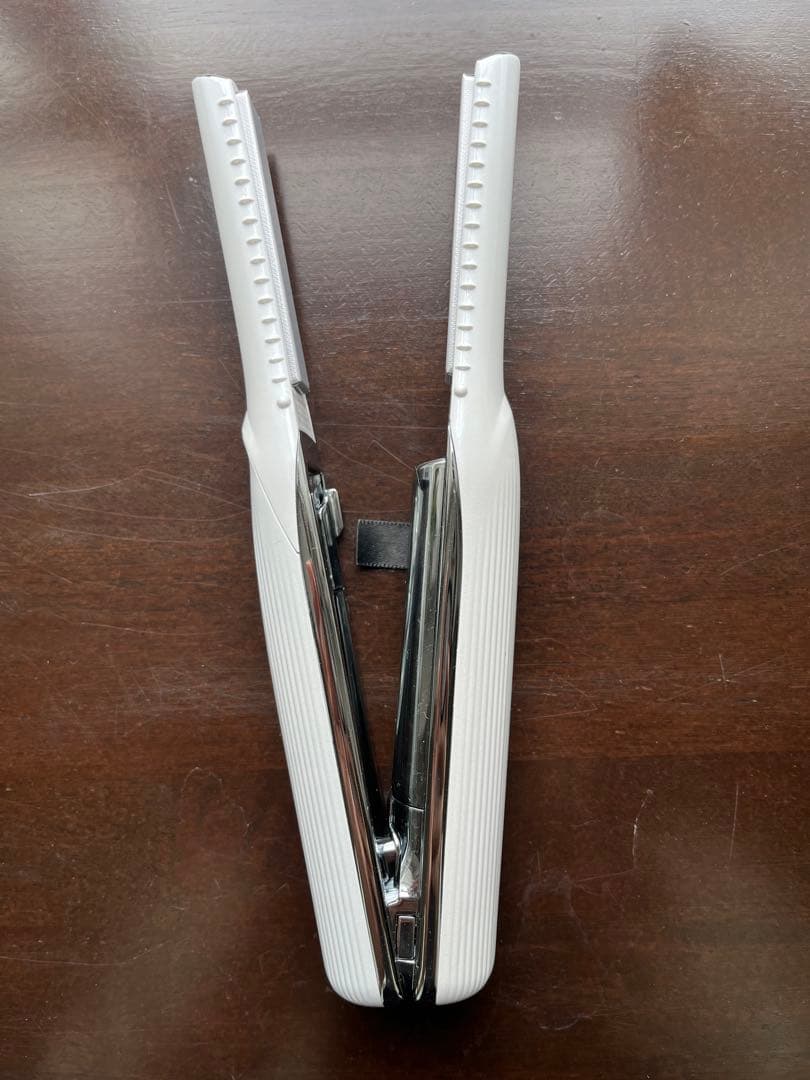 ReFa ビューテックフィンガーアイロン　ホワイト