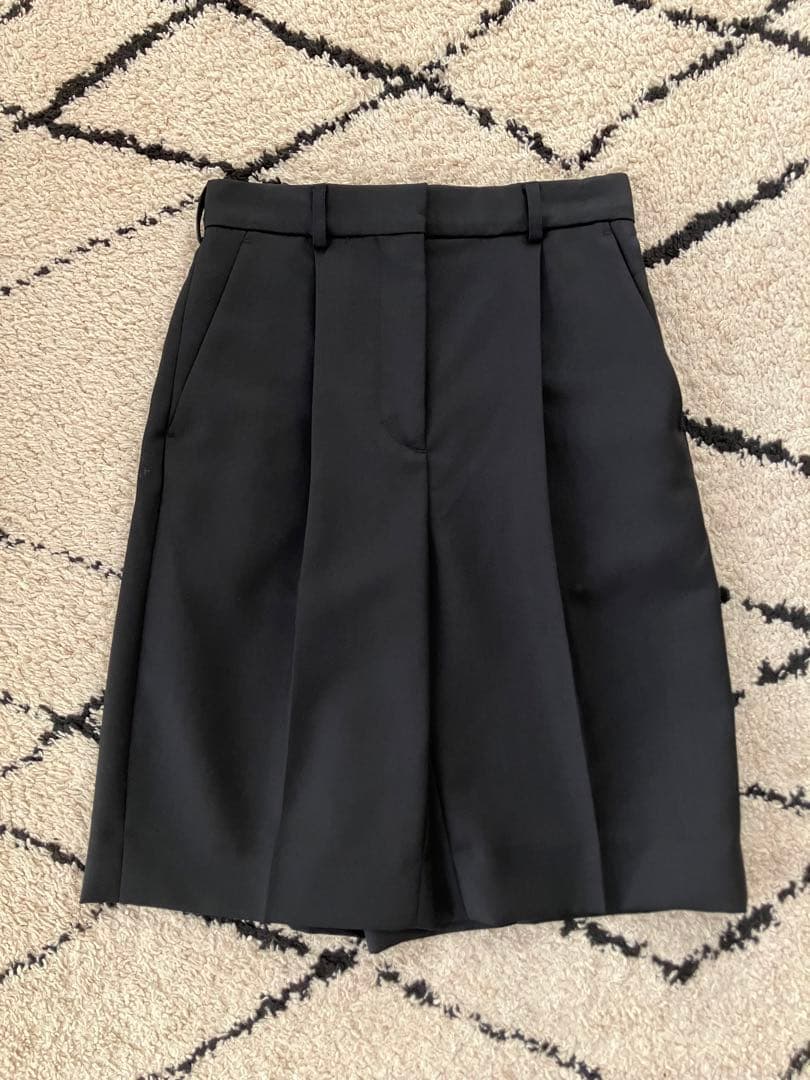 Acne Studios テーラード ハーフパンツ