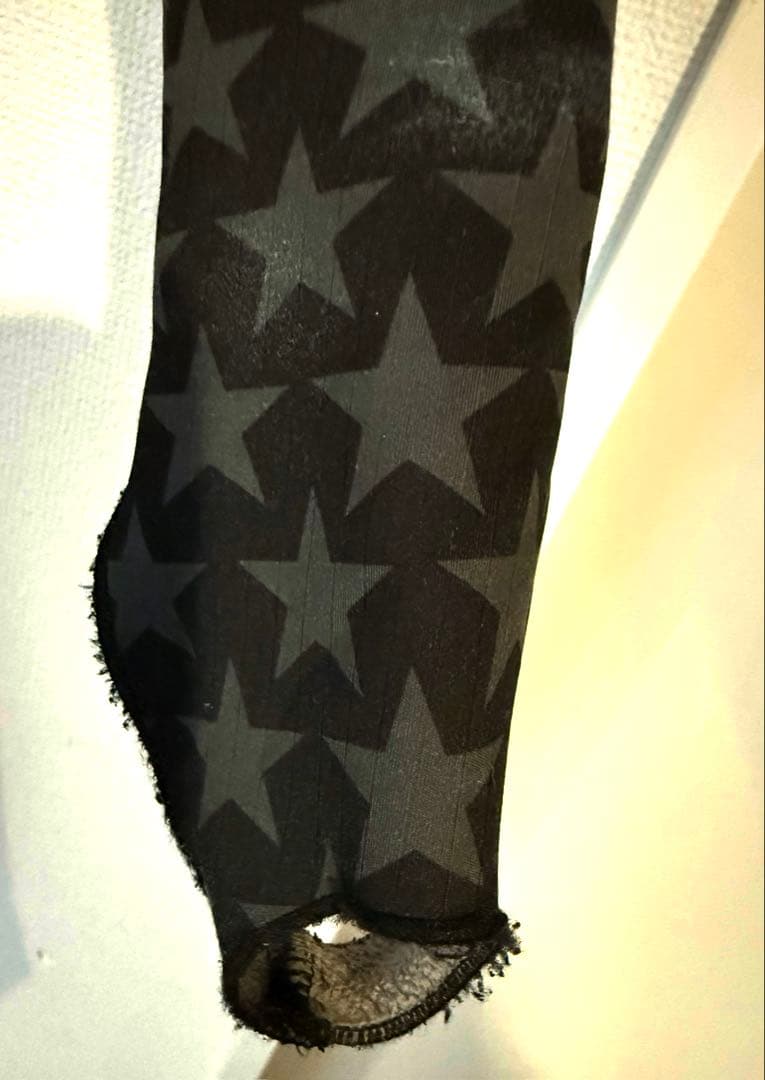 アルペンスキーワンピースROSSIGNOL スキースーツ 星柄 黒