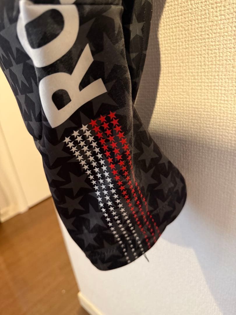 アルペンスキーワンピースROSSIGNOL スキースーツ 星柄 黒