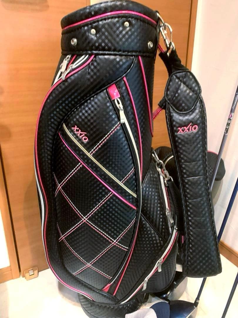 豪華　ダンロップ　ゼクシオ　レディースゴルフクラブ 本格フルセット　優しい