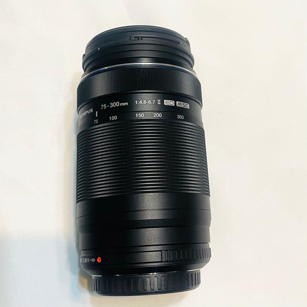 極美品　M.ZUIKO 75-300mm F4.8-6.7 II OLYMPUS