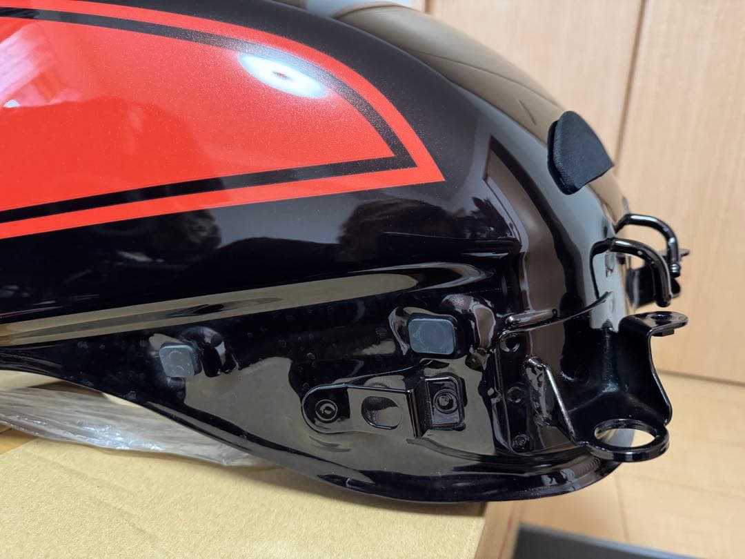 Z900RS ガソリンタンク 2019年式 火の玉カラー 美品！