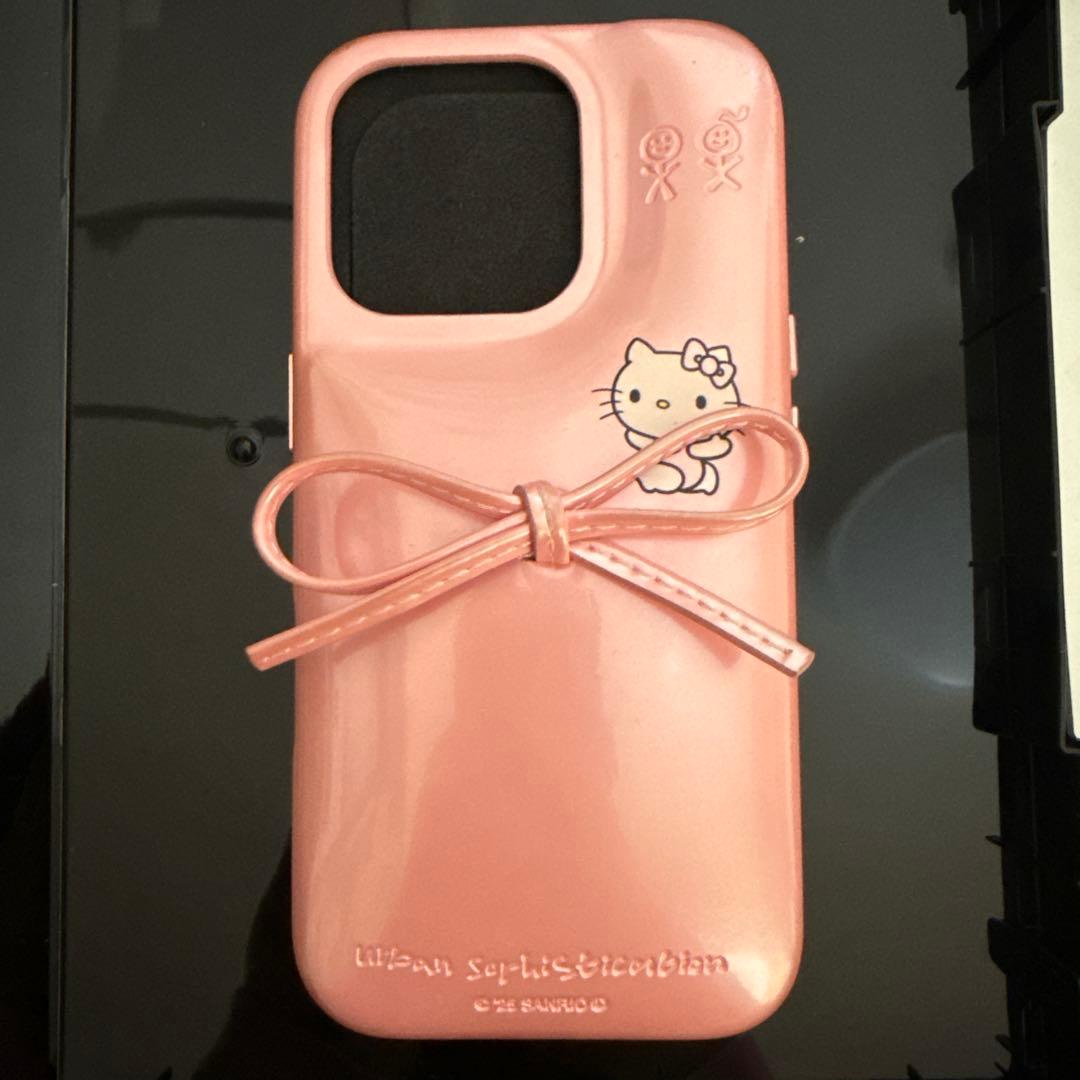 Urban Sophistication × Hello Kittyコラボ