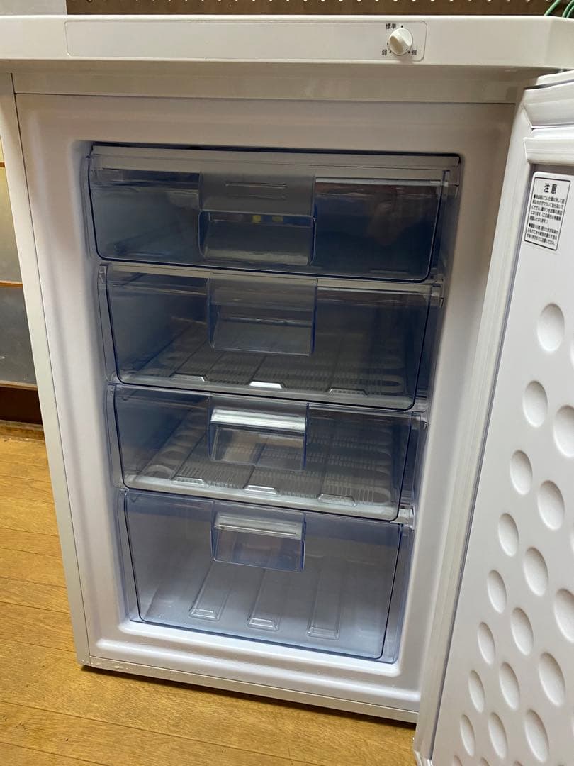 2020年製 IRIS OHYAMA 冷凍庫 IUSD-9A 85L 右開き