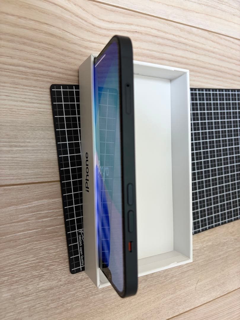 iPhone 14 256GB ミッドナイト SIMフリー バッテリー89%