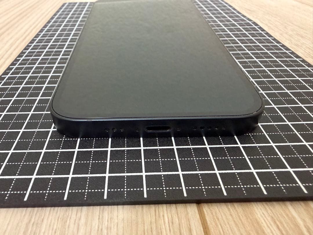 iPhone 14 256GB ミッドナイト SIMフリー バッテリー89%