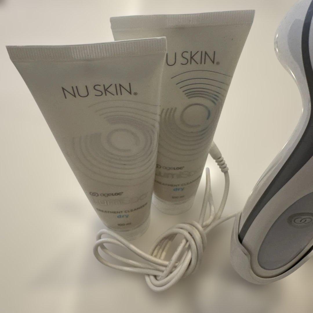 NU SKIN 美顔器 クリーム2本付き