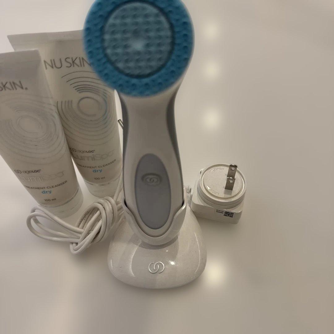 NU SKIN 美顔器 クリーム2本付き