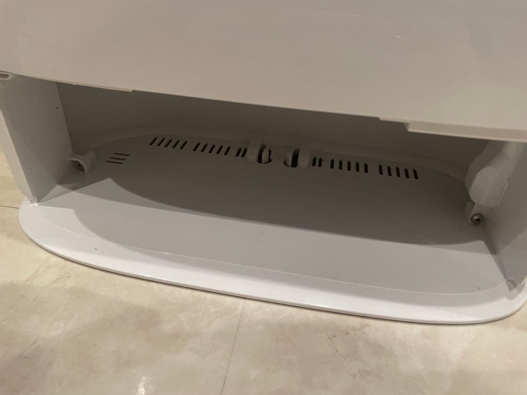 衣類乾燥除湿機　パナソニック　F-YZS60