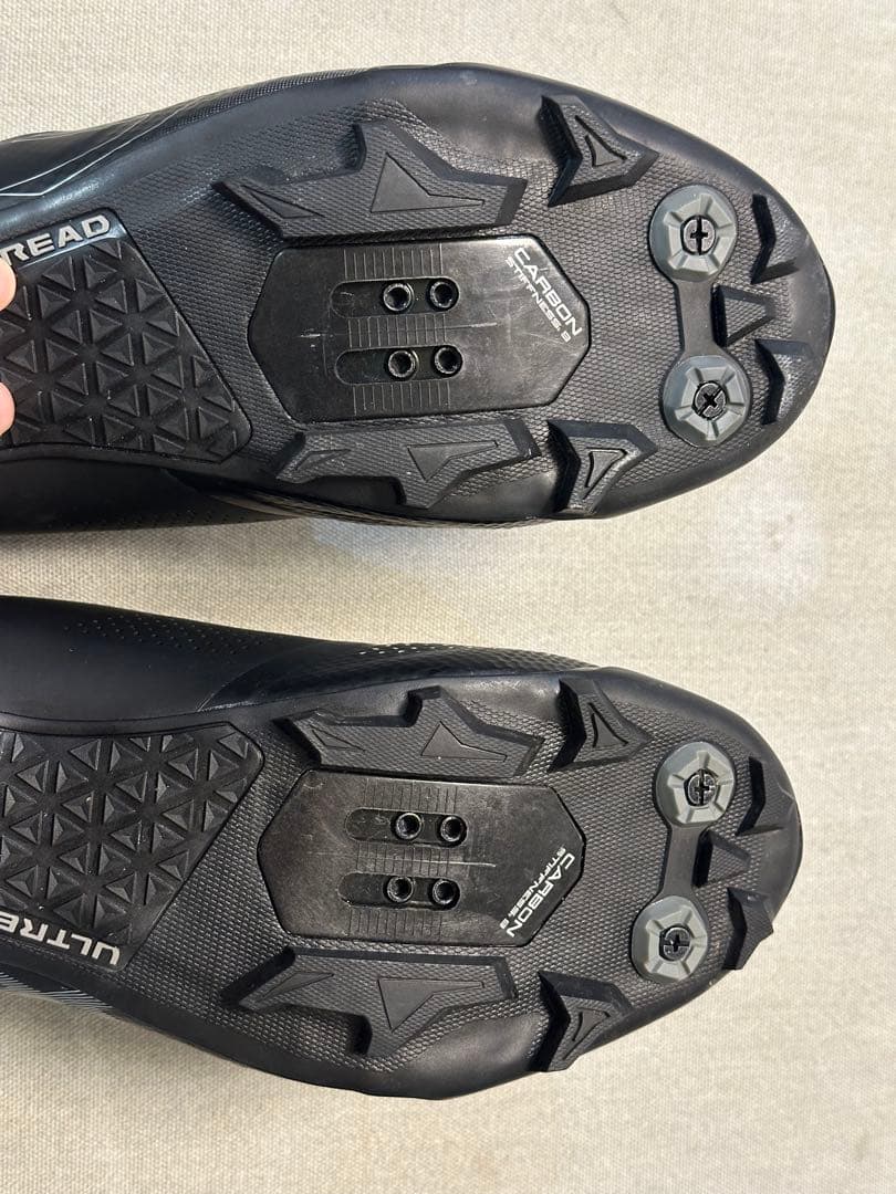 ShimanoSHXC702ワイド27.2cmマウンテンバイク用サイクルシューズ