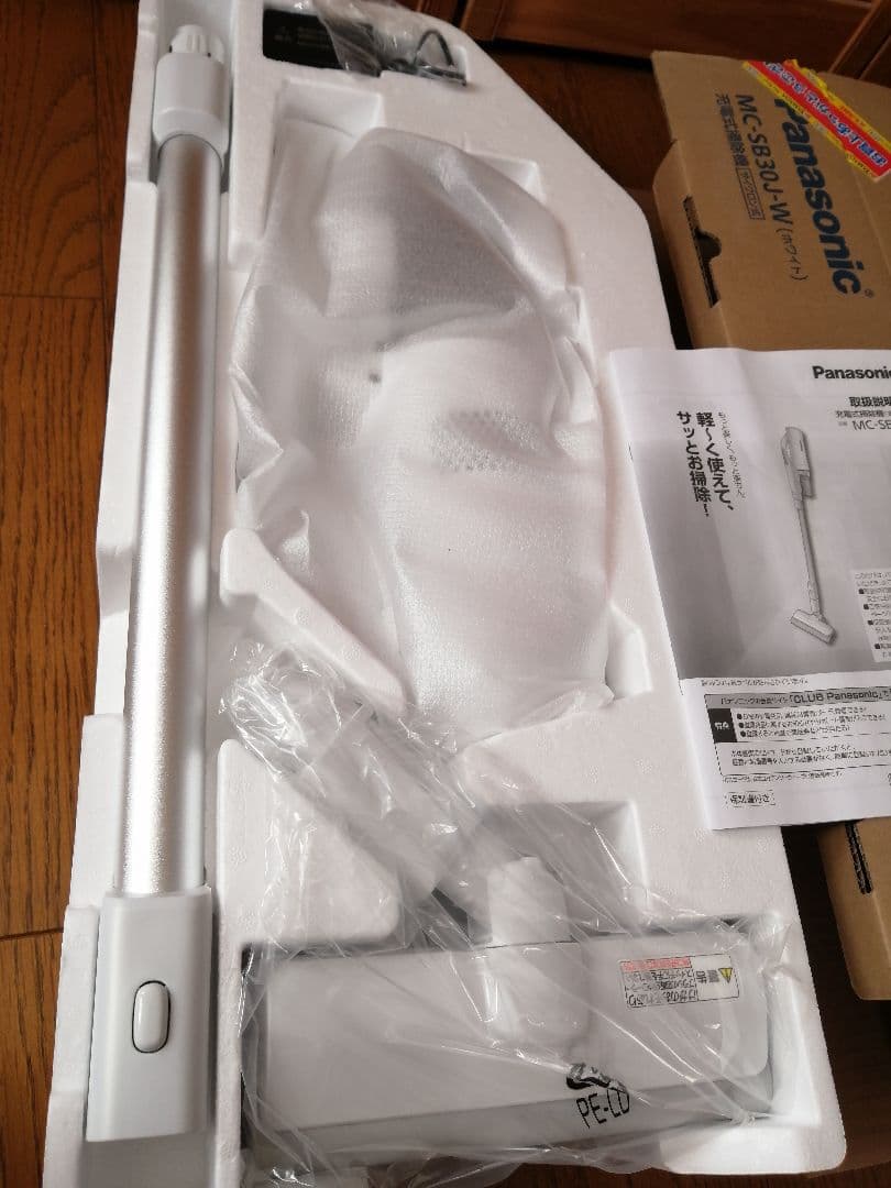 Panasonic MC-SB30J-W スティッククリーナー 本体