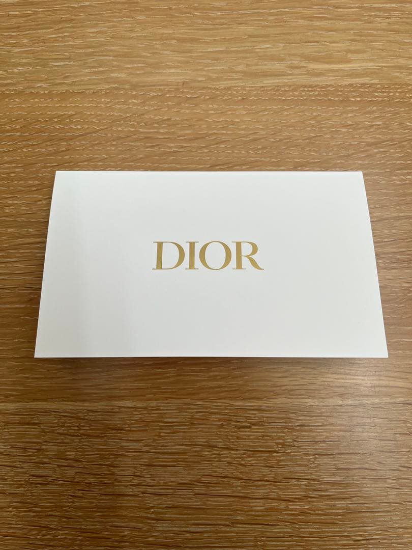 新品 Dior クチュール アイ パレット (ホリデー 2025 限定品)