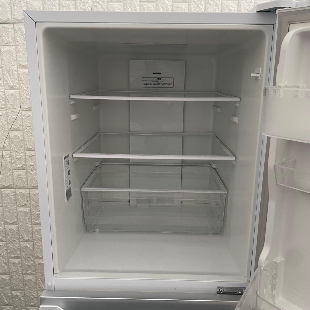 都内23区送料無料✨ハイセンス✨ 冷蔵庫HR-D2801W 282L 2020年