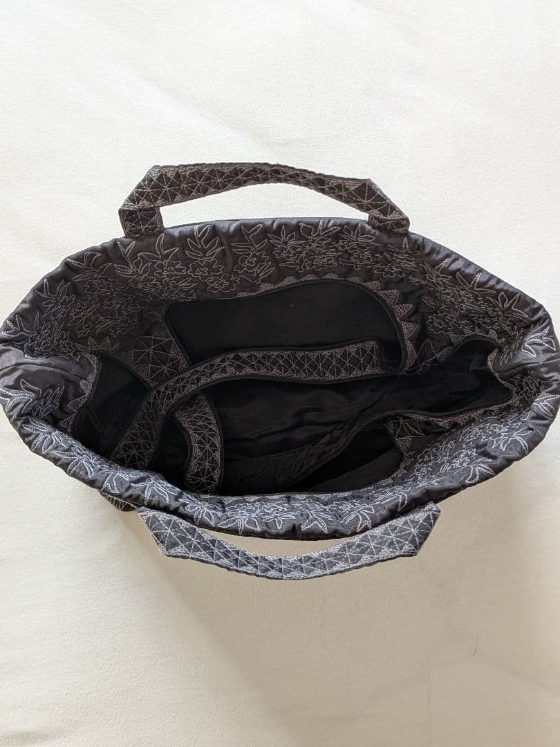 ISSEYMIYAKE TAMASHA 刺繍 2way バッグ イッセイミヤケ