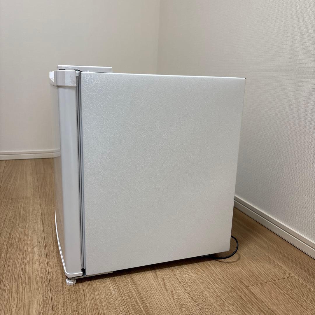 冷蔵庫 46L PRC-B051D-W 2022年製　【美品】