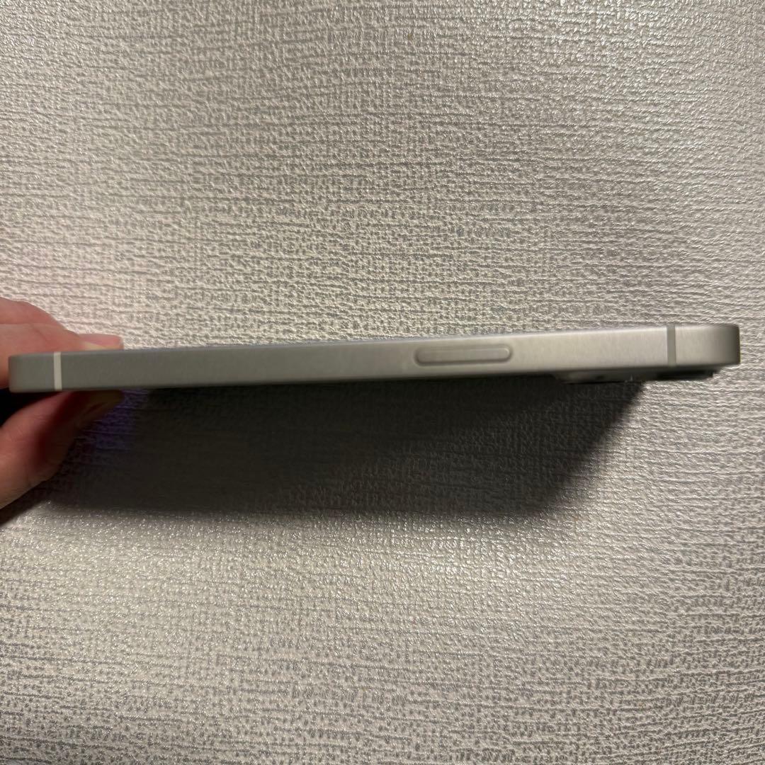 iPhone13 128GB ホワイト　スターライト　本体　Apple 90%