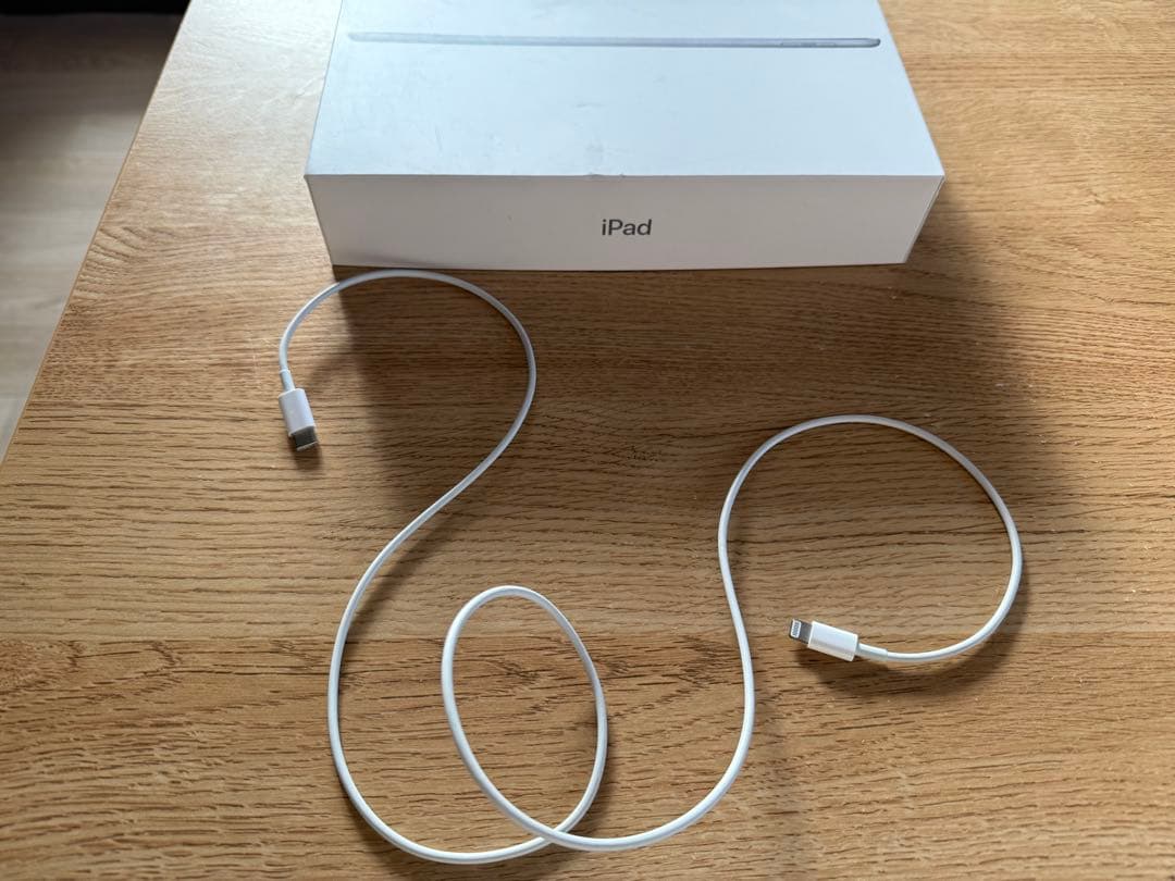 Apple iPad第６世代 32GB wi-fiモデル　バッテリー91.2%