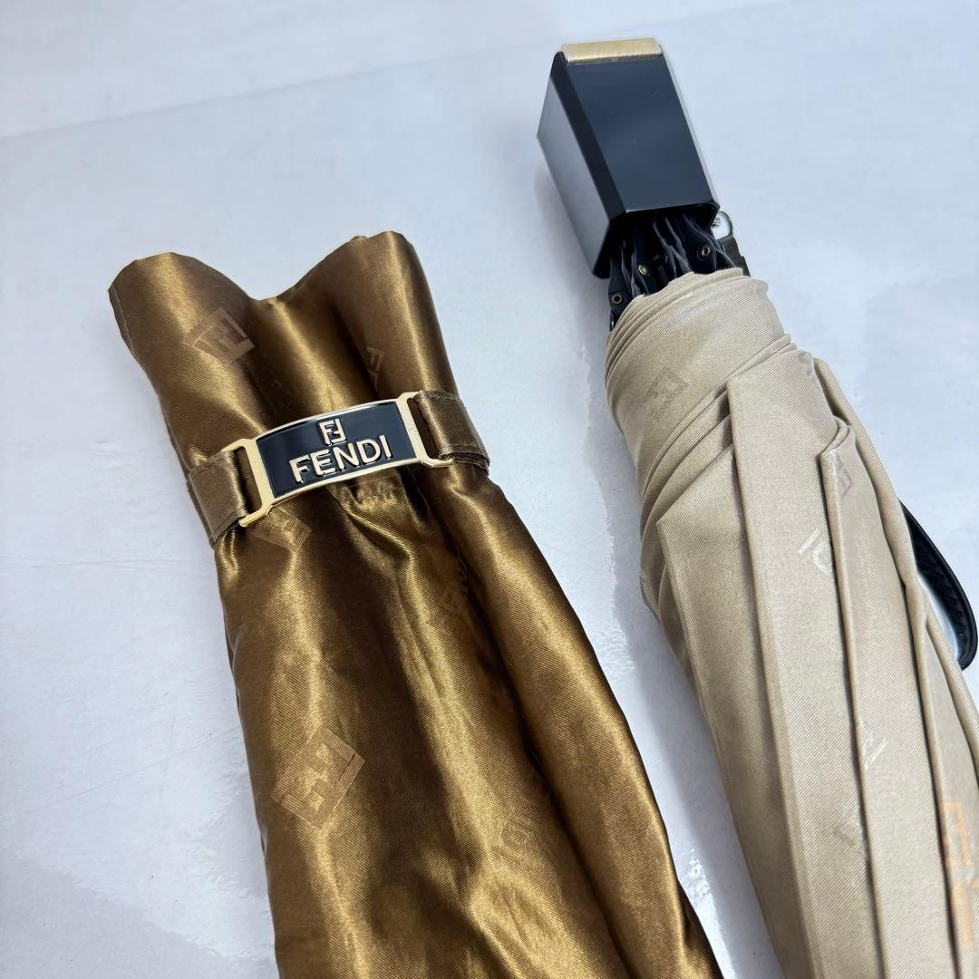 DA406 【美品】フェンディ　FENDI 折りたたみ傘