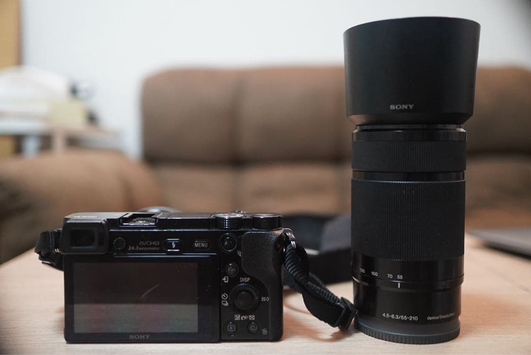 【ミラーレス一眼カメラ 】SONY α6000ダブルズームレンズキット