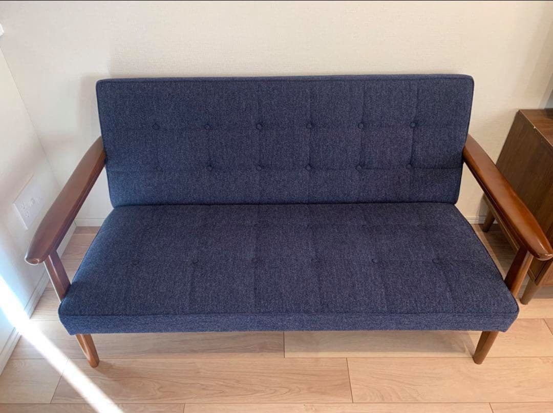 カリモク60 ネイビー 2.5人掛けソファ