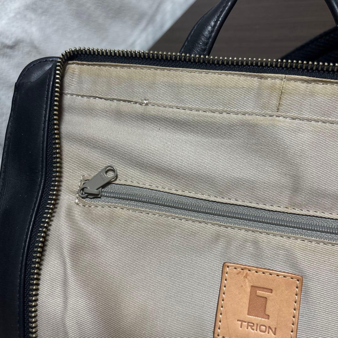 TRION トライオン 本革 リュック バッグパック A4