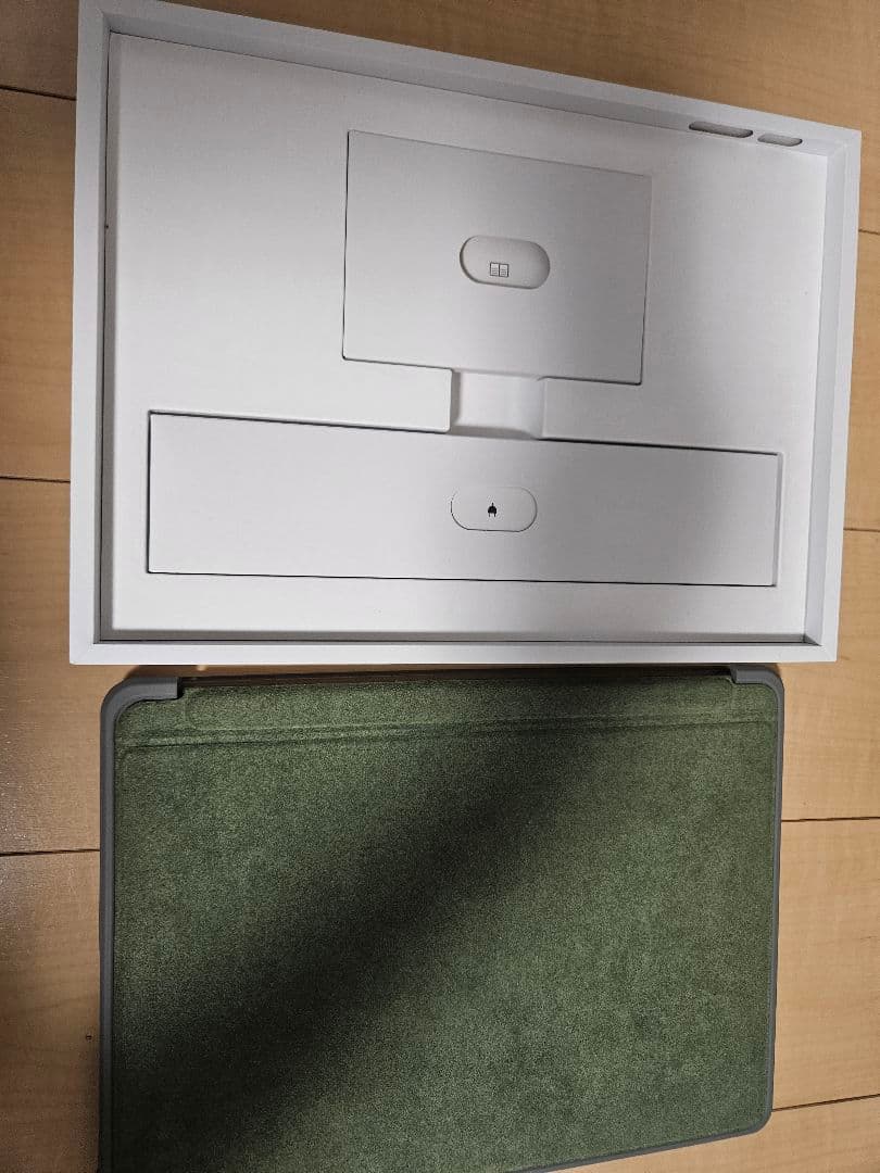 Microsoft Surface Pro 9 + カバーキーボード