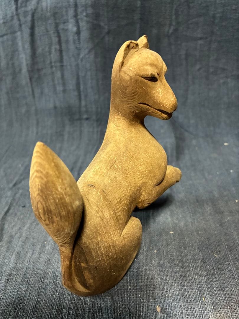 阿吽の狐一対　木彫りの狐　神棚に鎮座していた狐　江戸時代