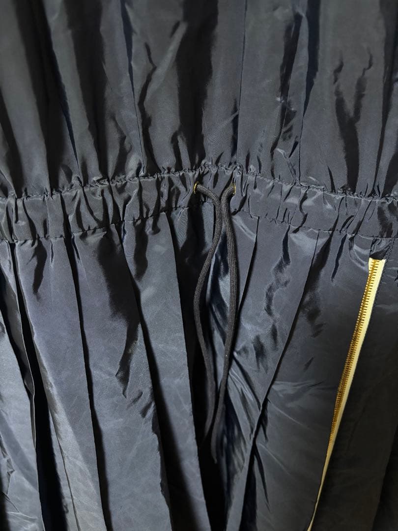 プラダ リナイロン ワンピース ネイビー