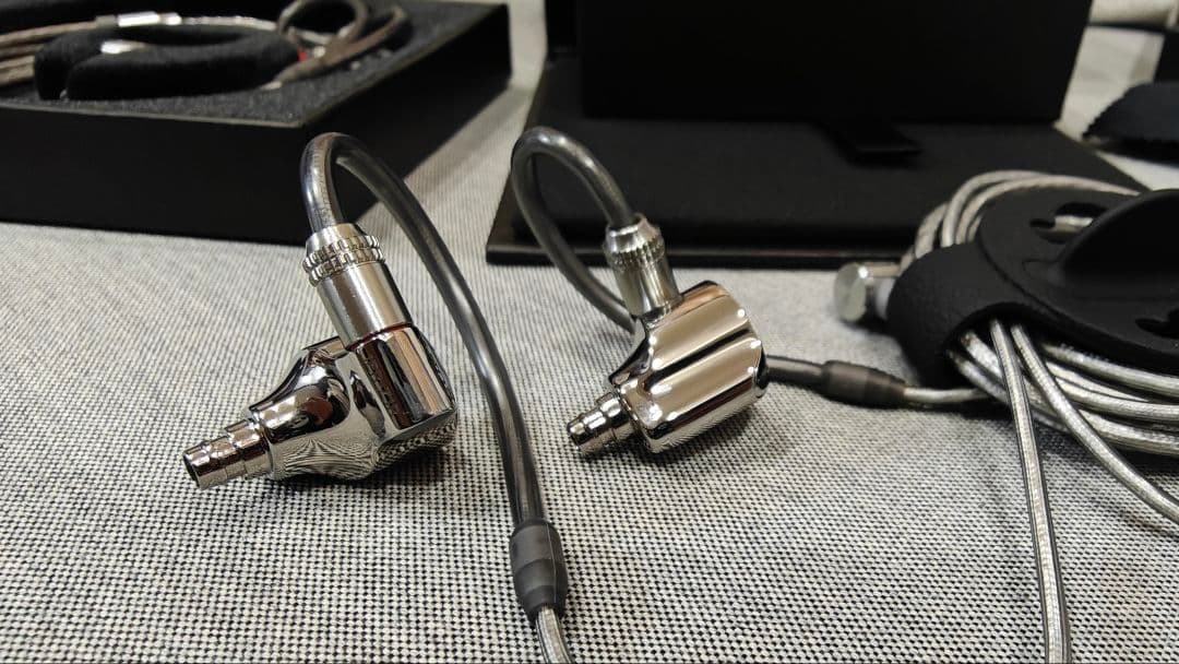 SONY IER-Z1R 有線 イヤホン ハイブリッド ステレオヘッドホン