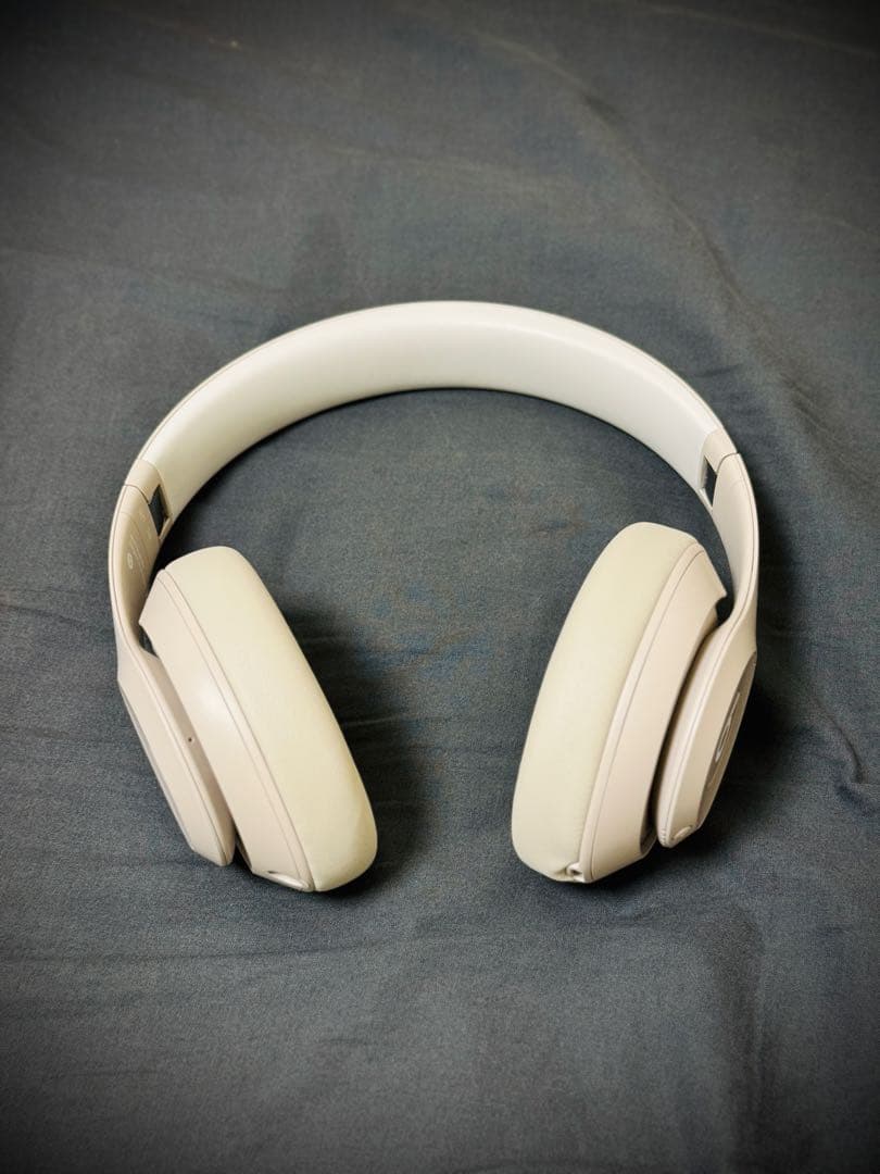 定価49.800円 【beats studio pro】 カラー　サンドストーン