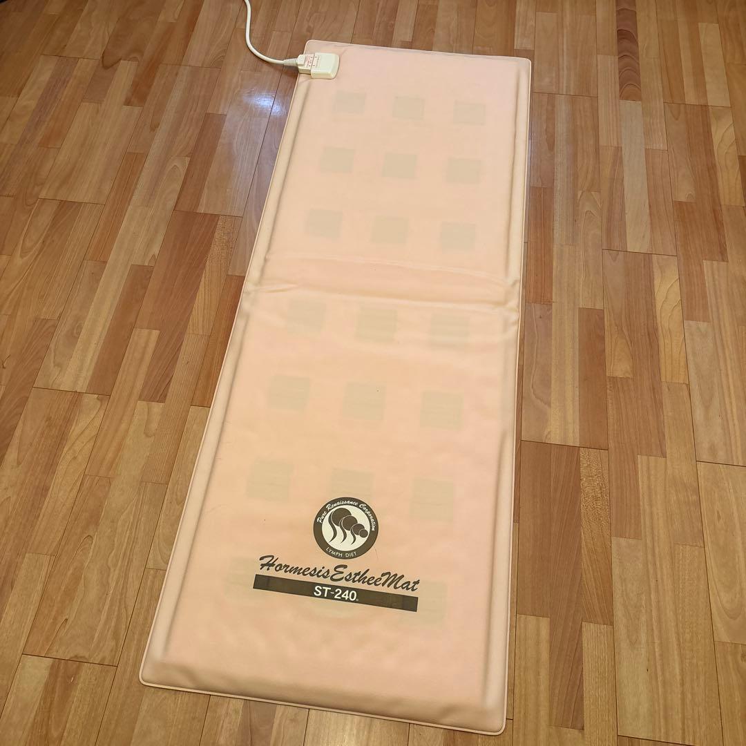ピュアルネッサンスホルミシス　エスティーマットST240