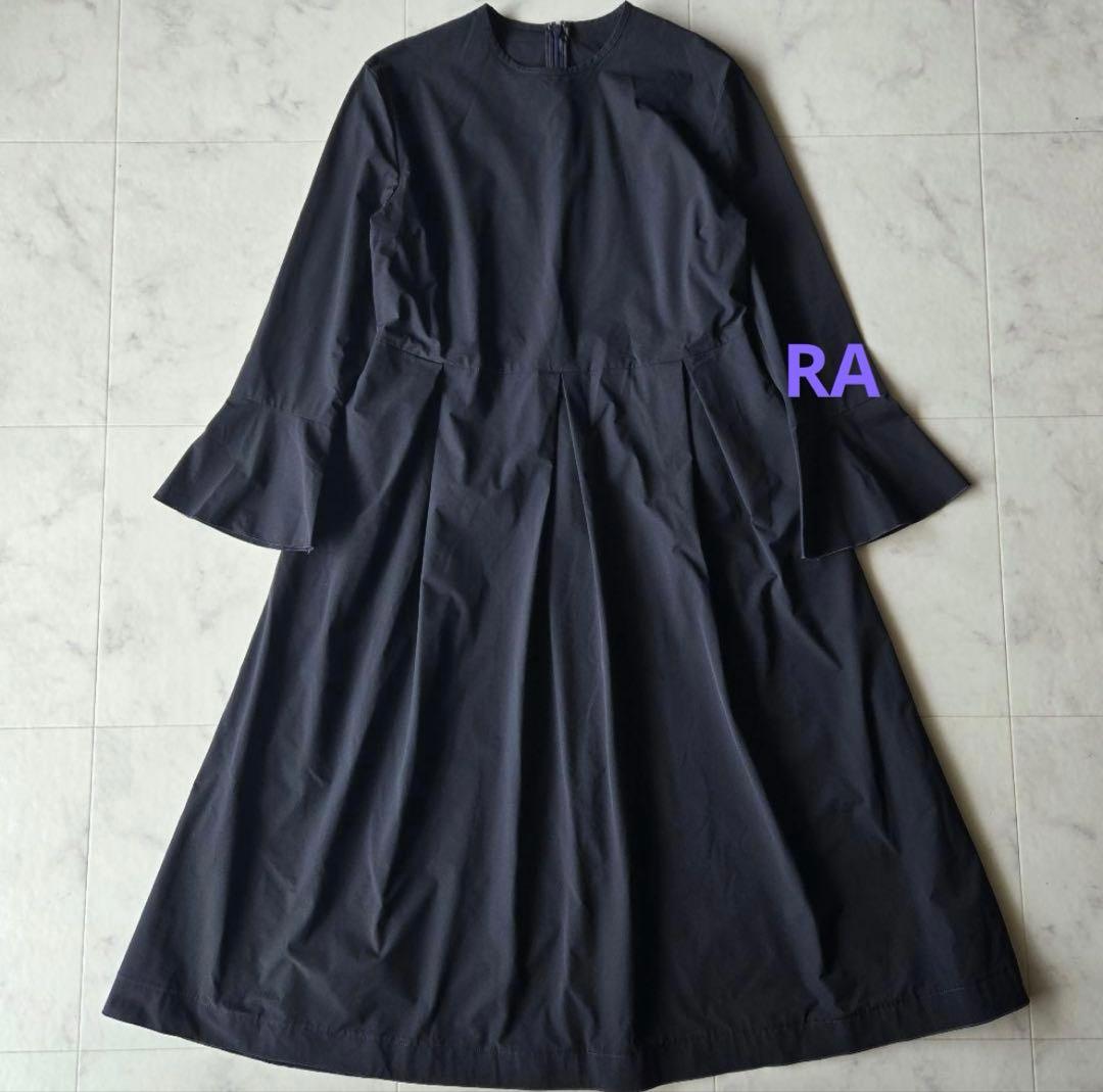 Ballsey ストレッチタフタ ボックスタックワンピース　ネイビー　36