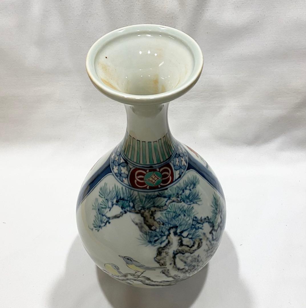 5代　佐藤走波 の豪華で重厚な　\"色絵花鳥文花瓶\"