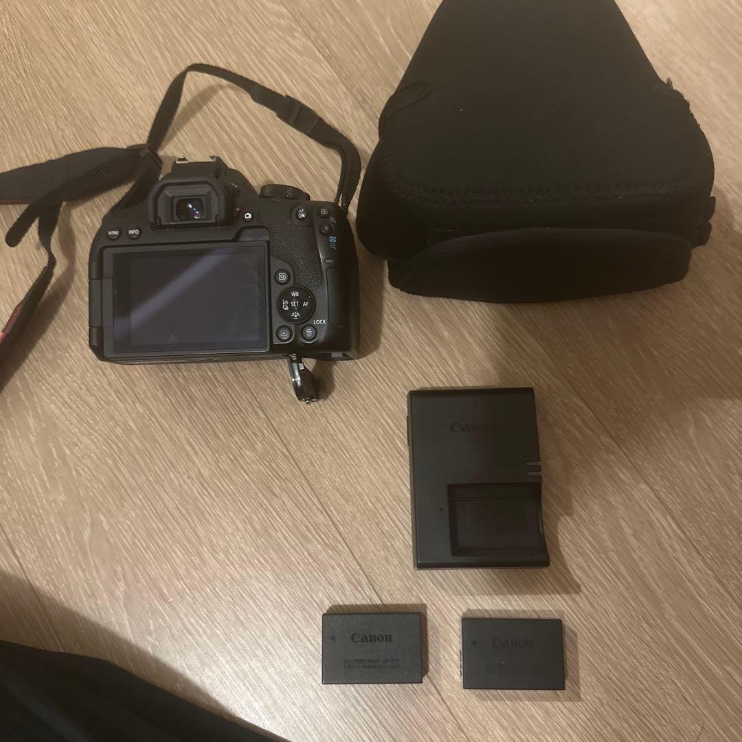 Canon EOS Kiss X10i ボディ本体