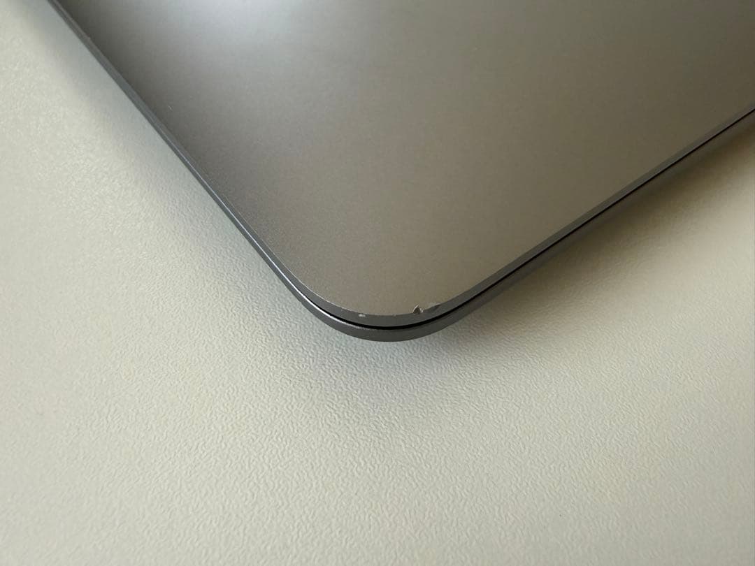MacBook本体 MacBook Air M1 2020 8GB/256GB