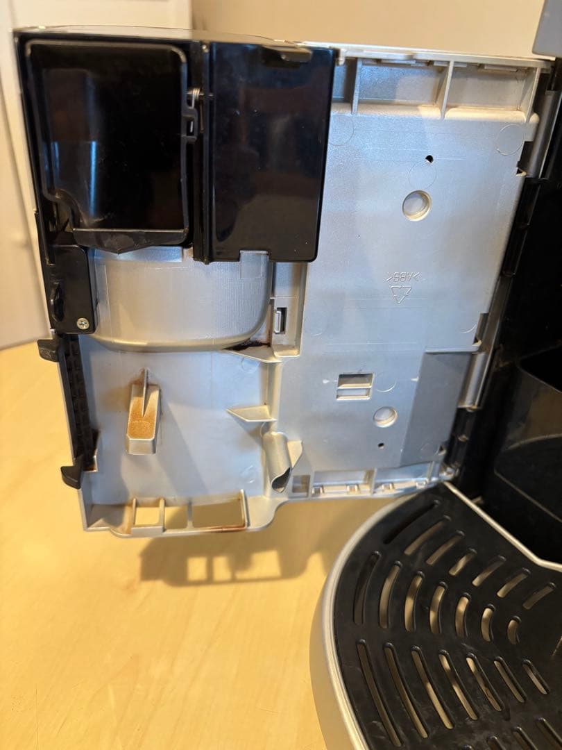 デロンギ マグニフィカ　全自動コーヒーメーカー