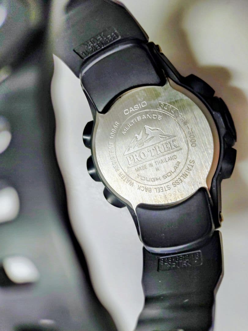 CASIO PRO TREK 電波ソーラー腕時計　PRW-3000　中古美品
