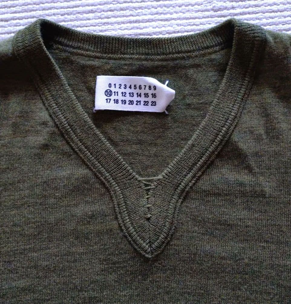 マルタン・マルジェラのニットセーター