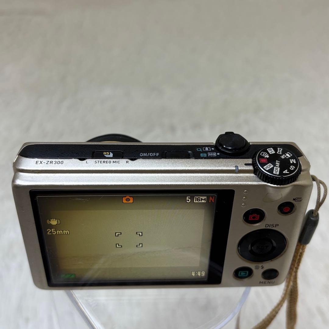 CASIO カメラ　エクシリム　EX-ZR300 ゴールド コンデジ　動作品