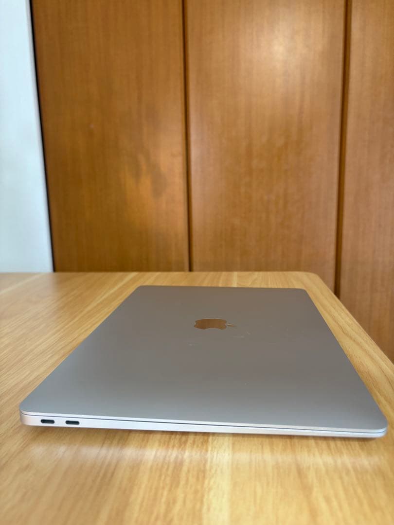 Apple MacBook Air M1 8GB 256GB スペースグレイ