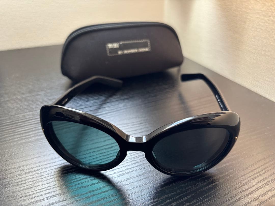 テ*グ様 NUMBER (N)INE ブラックサングラス ケース付き