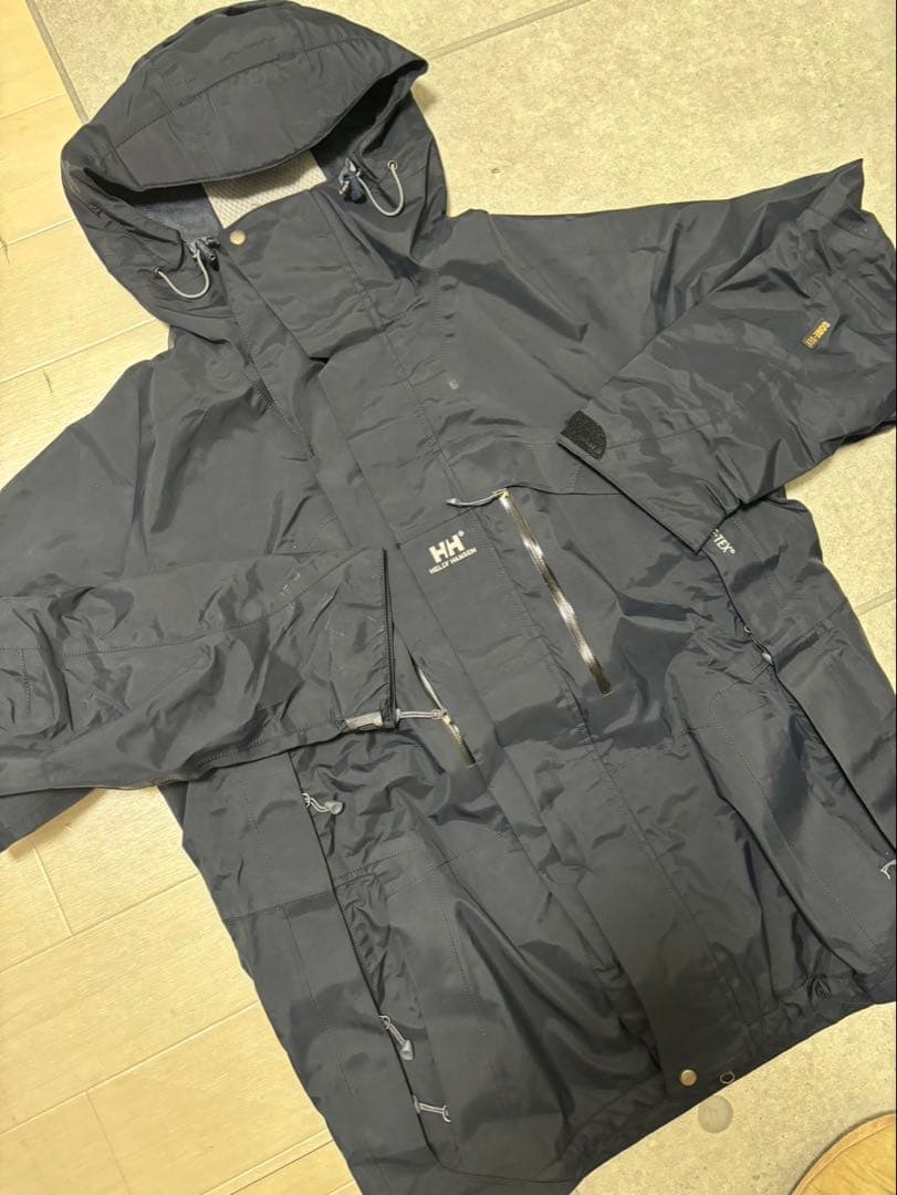 ヘリーハンセン　セットアップ　Mサイズ スキーウェア　ゴアテックス