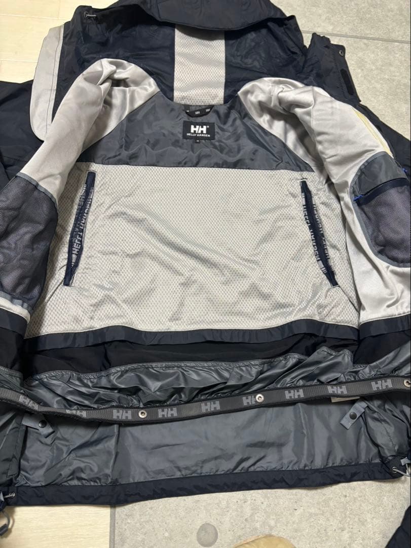 ヘリーハンセン　セットアップ　Mサイズ スキーウェア　ゴアテックス